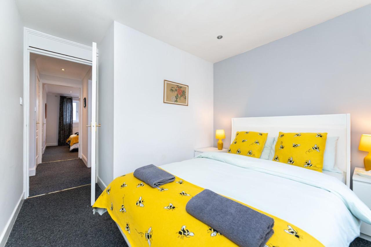 Lovely 3-Bedroom Flat With Free Parking Bridge of Allan Exteriör bild